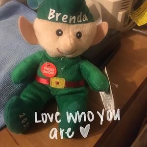 Meet your Posher, Brenda